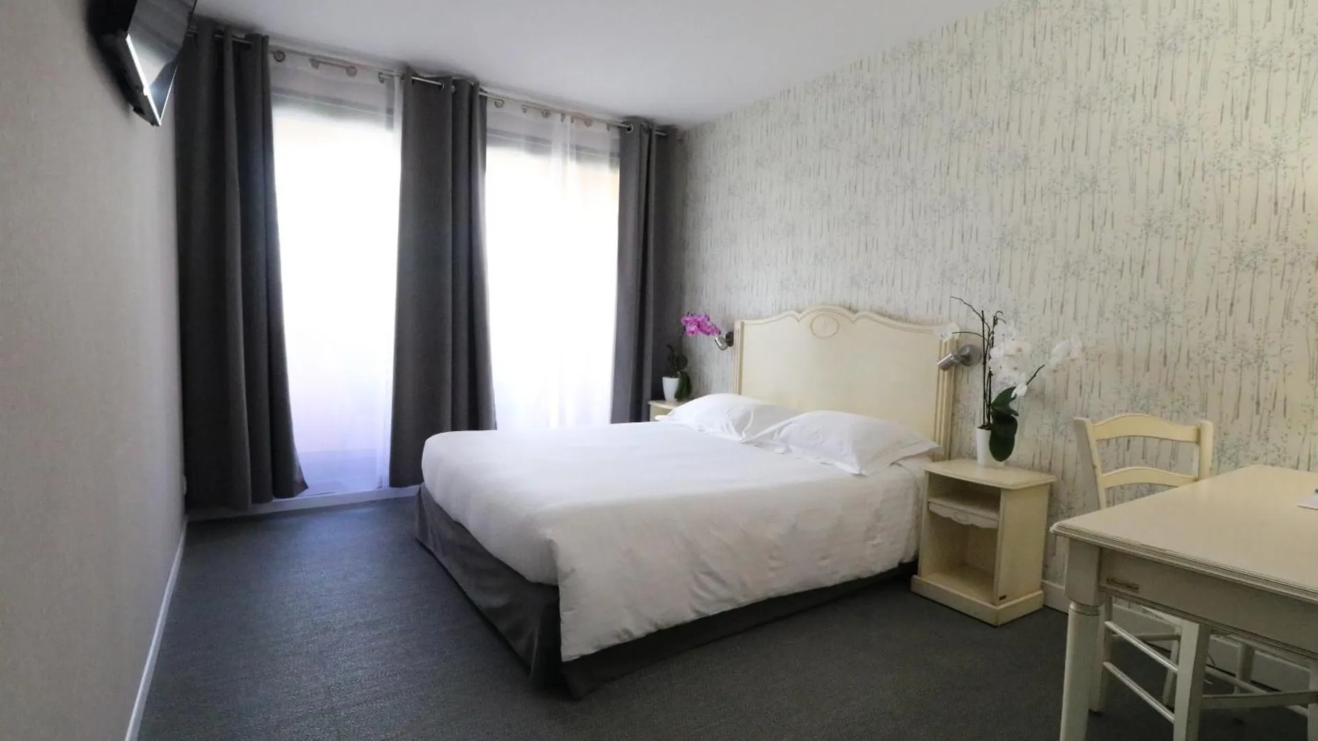 Hotel Napoleon La Turbie 3*,